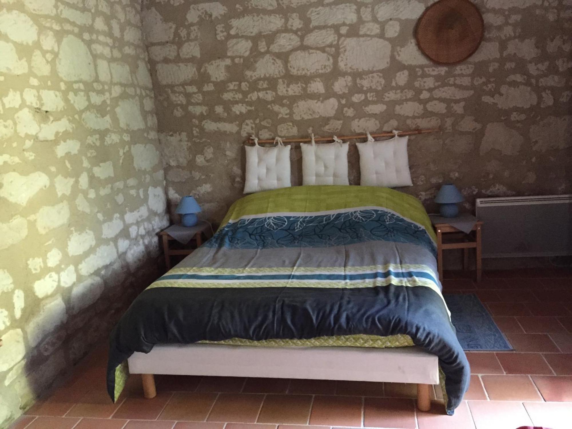 Les Caves Hotel Ambillou-Château Room photo