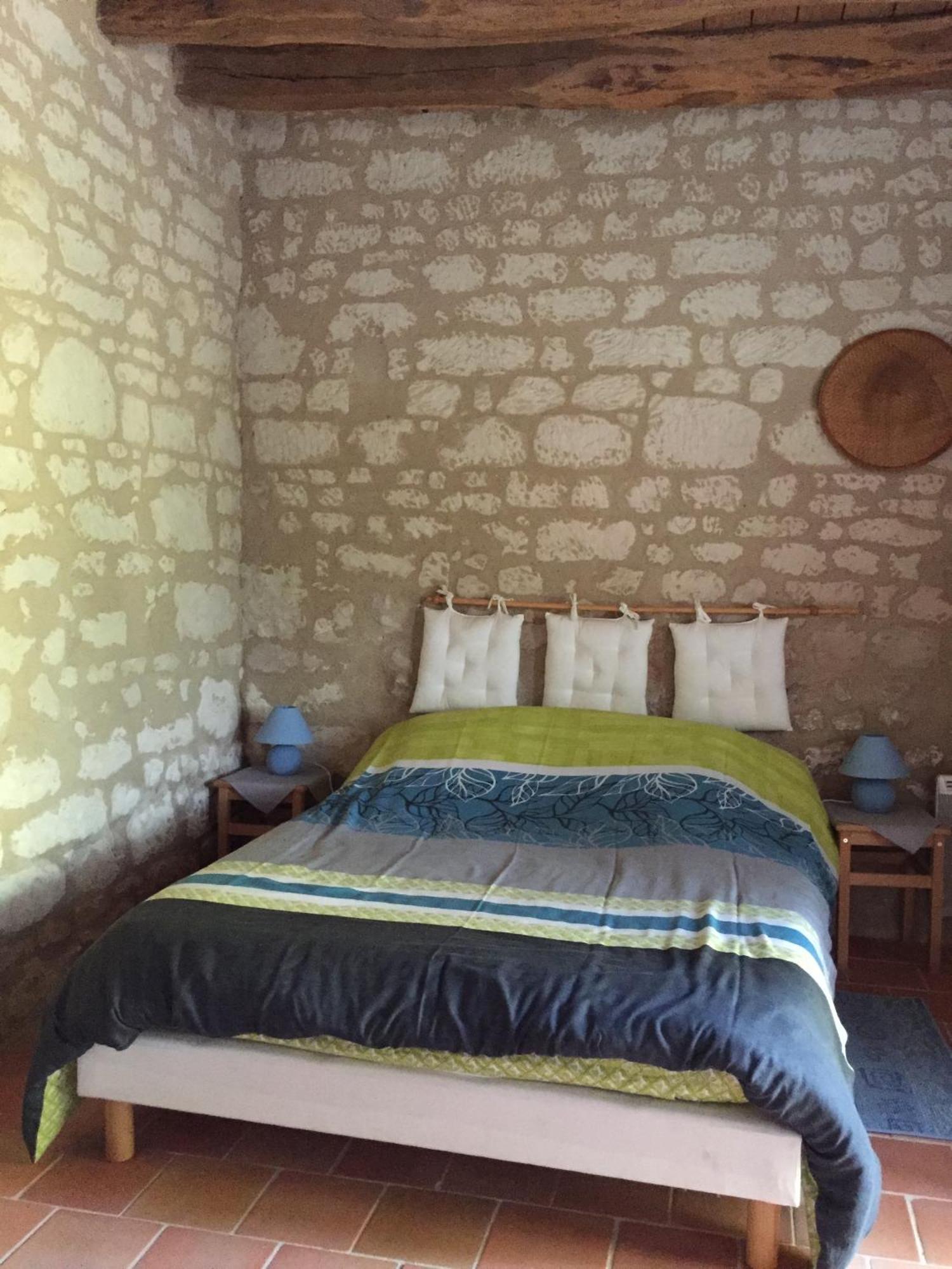 Les Caves Hotel Ambillou-Château Room photo