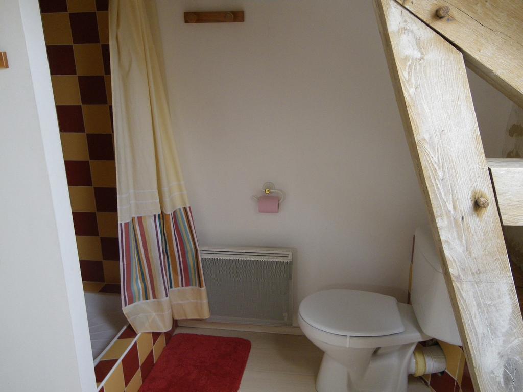 Les Caves Hotel Ambillou-Château Room photo